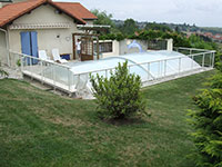 Barrière de piscine habillage plexiglas