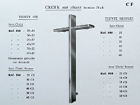 Croix funéraire